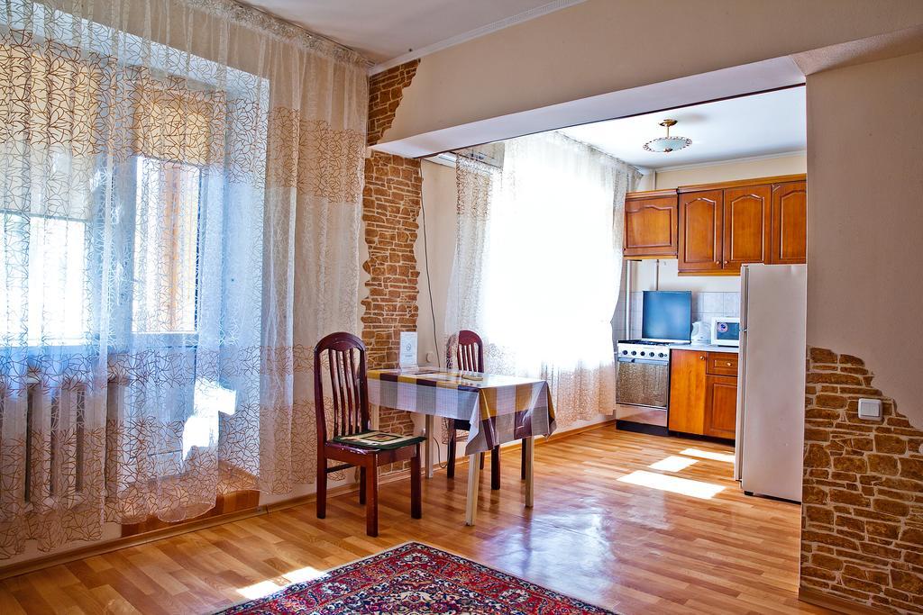 Lessor Centre Apartments Almaty Chambre photo